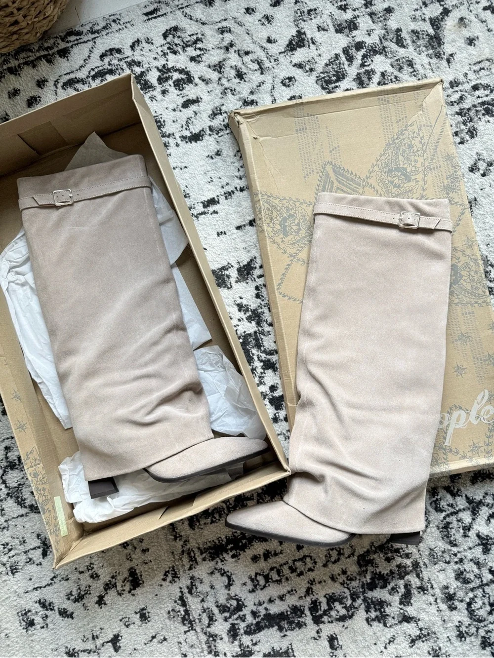NWT Free People Felicity Foldover Boot in Dust Bunny Sz 9.5